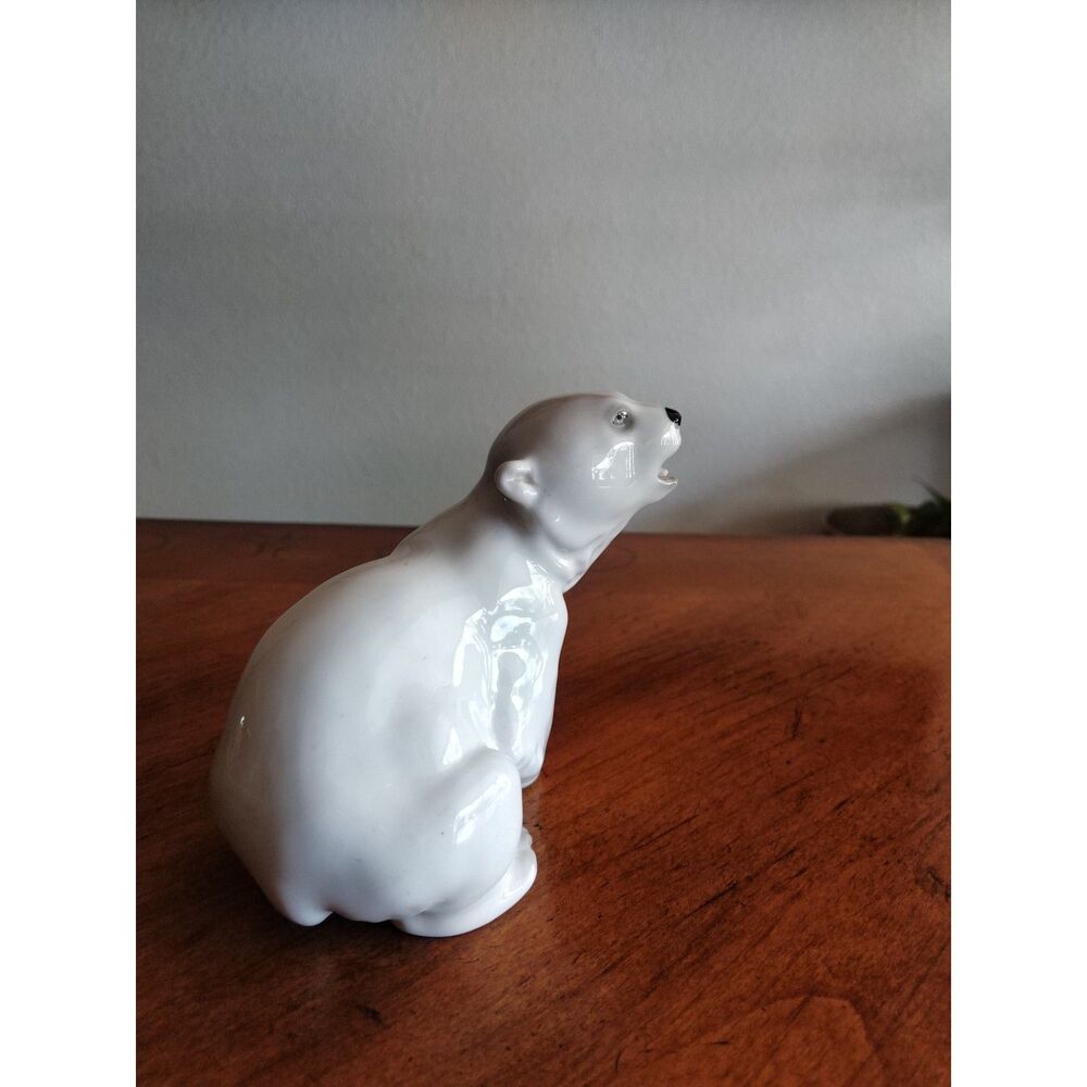 Damage* Vintage Lomonosov Porcelain (LFZ) Polar Bear Figurine 4.5" White - Picture 7 of 11